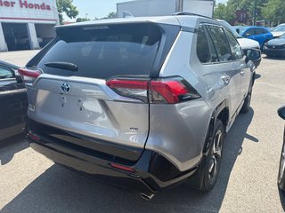 Toyota RAV4 Prime SE 2024 à Montréal, Québec - 3 - w320h240px