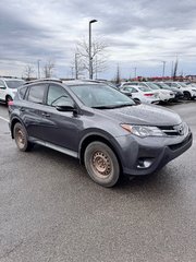2013 Toyota RAV4 LE in Lachenaie, Quebec - 2 - w320h240px
