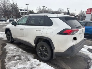 Toyota RAV4 LE 2020 à Montréal, Québec - 4 - w320h240px