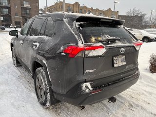 Toyota RAV4 LE HYBRID 2023 à Montréal, Québec - 5 - w320h240px