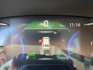 2025 Toyota RAV4 Hybrid LE in Montréal, Quebec - 2 - w320h240px