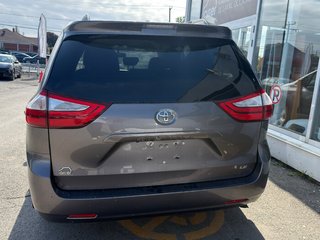 Toyota Sienna LE 2015 à Montréal, Québec - 4 - w320h240px