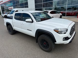 Toyota Tacoma TRD OFF ROAD/DOUBLE CAB 4X4 2023 à Lachenaie, Québec - 6 - w320h240px
