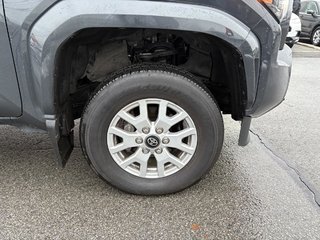 2024 Toyota Tacoma Double Cab 4x4 SR5 JAMAIS ACCIDENTÉ  CARPLAY I SIEGES CHAUFFANTS I CAMERA I BLUETOOTH I SECURITE AC in , Quebec - 6 - w320h240px