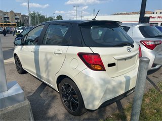 2016 Toyota Yaris SE in Montréal, Quebec - 4 - w320h240px