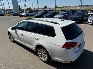 Volkswagen Golf Sportwagon  2016 à Lachenaie, Québec - 2 - w320h240px