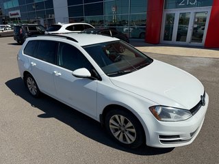 Volkswagen Golf Sportwagon  2016 à Lachenaie, Québec - 5 - w320h240px