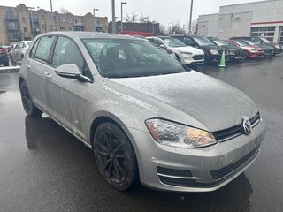 Volkswagen Golf TRENDLINE 2017 à Montréal, Québec - 2 - w320h240px