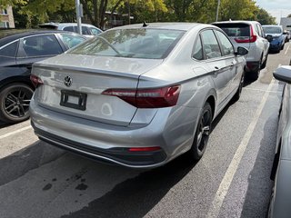 2022 Volkswagen Jetta Comfortline JAMAIS ACCIDENTÉ in Montreal, Quebec - 3 - w320h240px