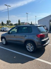 2016  Tiguan COMFORTLINE in Montreal, Quebec - 2 - w320h240px