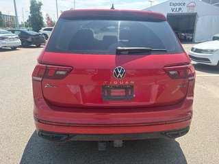 Volkswagen Tiguan Comfortline R-Line Black Edition 2024 à Lachenaie, Québec - 6 - w320h240px