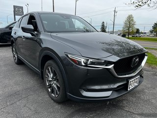 2021 Mazda CX-5 Signature - Local Trade