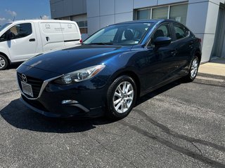 2014  Mazda3 GS-SKY