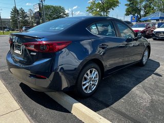 2014  Mazda3 GS-SKY