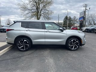 2023 Mitsubishi Outlander SEL