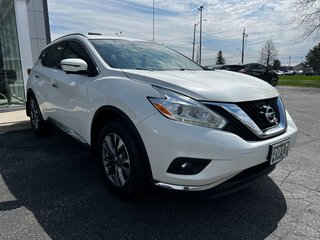 2017 Nissan Murano SL - Leather Seats, Sun Roof