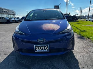 2016 Toyota Prius Base