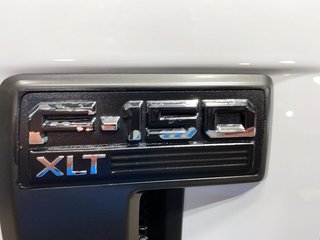 2023 Ford F-150 in Jonquière, Quebec - 5 - w320h240px