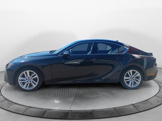 2025 Lexus IS in Sept-Îles, Quebec - 5 - w320h240px
