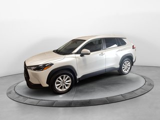 2023 Toyota COROLLA CROSS in Jonquière, Quebec - 5 - w320h240px