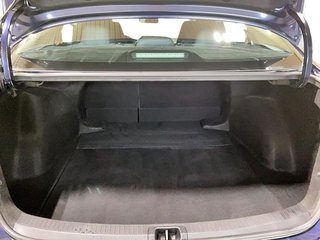2020 Toyota Corolla in Baie-Comeau, Quebec - 5 - w320h240px