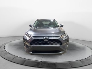 2020 Toyota RAV4 in Jonquière, Quebec - 2 - w320h240px