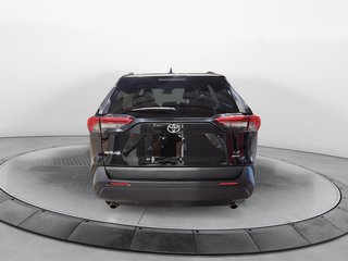 2021 Toyota RAV4 LE in Chicoutimi, Quebec - 4 - w320h240px