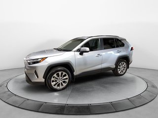 2022 Toyota RAV4 in Baie-Comeau, Quebec - 4 - w320h240px