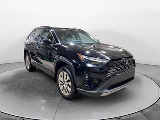 Toyota RAV4  2024 à Jonquière, Québec - 3 - w320h240px