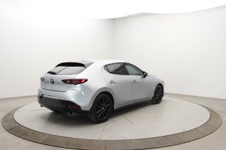2021 Mazda 3 in Sept-Îles, Quebec - 4 - w320h240px