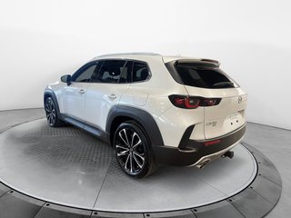 Mazda CX-50  2023 à Baie-Comeau, Québec - 2 - w320h240px