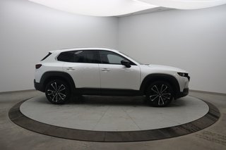 2024 Mazda CX-50 GT