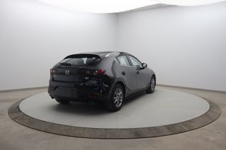 2022 Mazda 3 Sport GX in Jonquière, Quebec - 4 - w320h240px