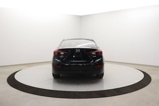 Mazda 3  2015 à Sept-Îles, Québec - 5 - w320h240px