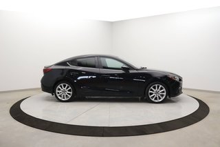 2015 Mazda 3 GT in Chicoutimi, Quebec - 3 - w320h240px