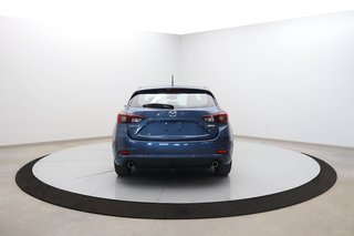 Mazda 3  2017 à Baie-Comeau, Québec - 5 - w320h240px