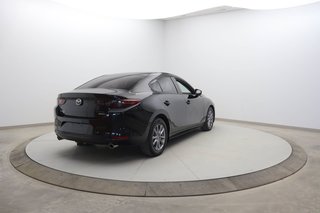 2020 Mazda 3 in Baie-Comeau, Quebec - 4 - w320h240px