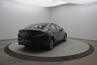 Mazda 3  2020 à Sept-Îles, Québec - 4 - w320h240px