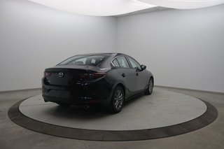 2021 Mazda 3 GX in Chicoutimi, Quebec - 4 - w320h240px