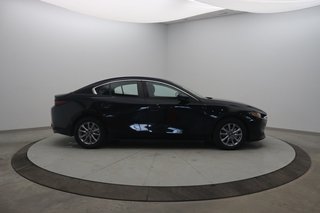 2021 Mazda 3 GX in Chicoutimi, Quebec - 3 - w320h240px