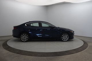 2022 Mazda 3 in Baie-Comeau, Quebec - 3 - w320h240px