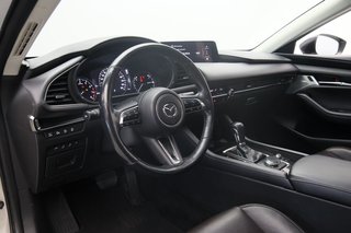 2024 Mazda 3 in Jonquière, Quebec - 5 - w320h240px