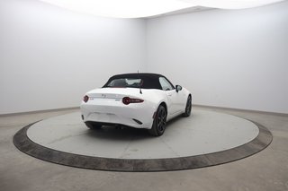 2017 Mazda MX-5 in Jonquière, Quebec - 4 - w320h240px