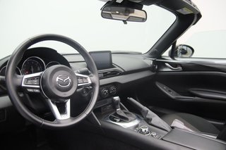 2020 Mazda MX-5 GS in Chicoutimi, Quebec - 6 - w320h240px