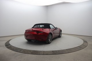 2023 Mazda MX-5 in Baie-Comeau, Quebec - 4 - w320h240px