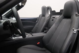 2024 Mazda MX-5 GT in Chicoutimi, Quebec - 6 - w320h240px