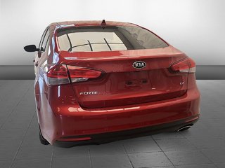 2017 Kia Forte in Sept-Îles, Quebec - 4 - w320h240px