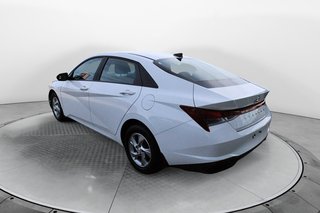 2022 Hyundai Elantra Essential in Jonquière, Quebec - 4 - w320h240px