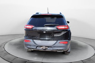 2016 Jeep Cherokee in Jonquière, Quebec - 6 - w320h240px