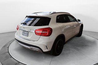 2016 Mercedes-Benz GLA in Jonquière, Quebec - 6 - w320h240px